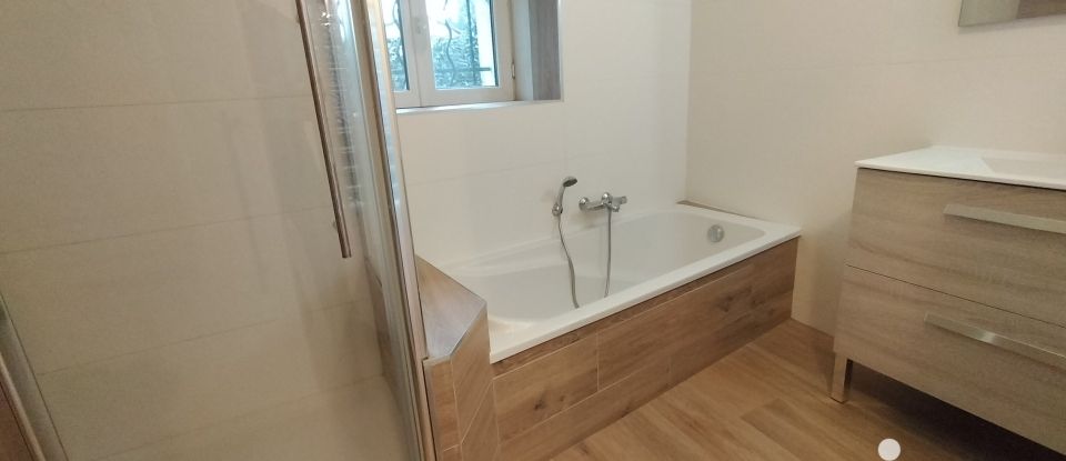 Maison 5 pièces de 99 m² à Saint-Chef (38890)