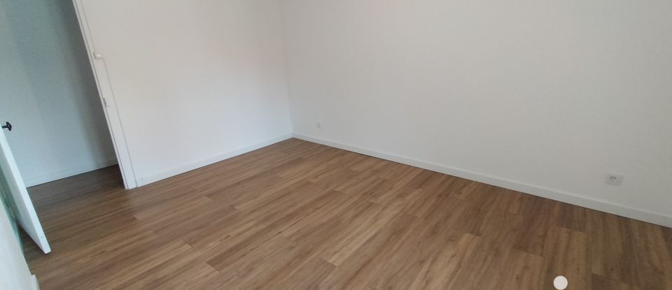 Maison 5 pièces de 99 m² à Saint-Chef (38890)