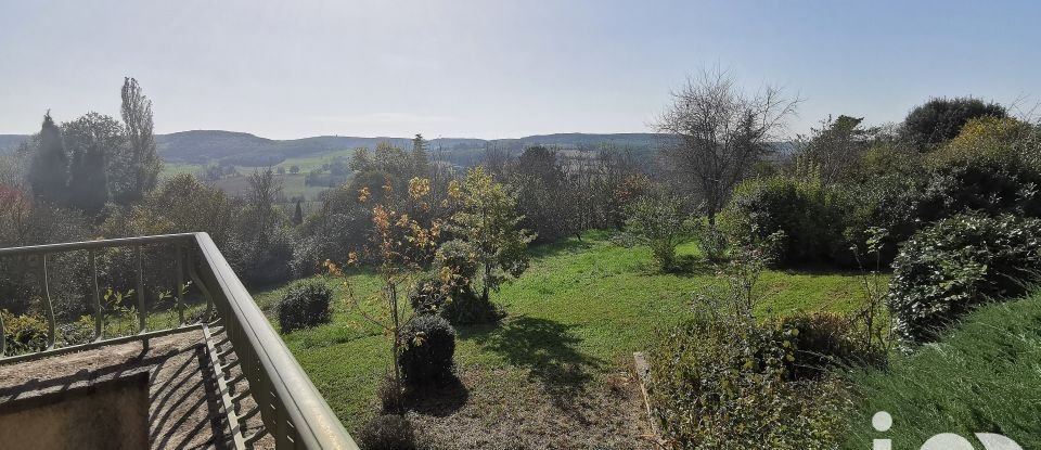 Architect house 5 rooms of 141 m² in Penne-d'Agenais (47140)