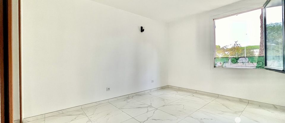 Appartement 3 pièces de 53 m² à Fréjus (83600)