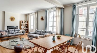 Appartement 5 pièces de 114 m² à Compiègne (60200)