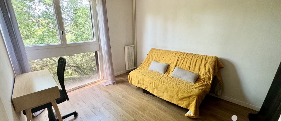 Apartment 4 rooms of 84 m² in Aix-en-Provence (13100)