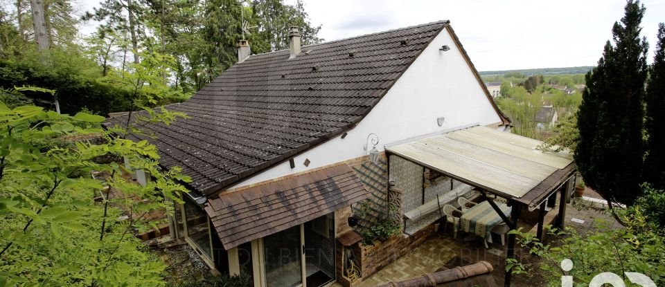 Traditional house 5 rooms of 120 m² in Ézy-sur-Eure (27530)