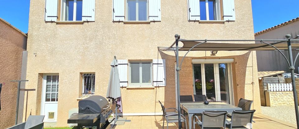 Maison 5 pièces de 90 m² à Pont-Saint-Esprit (30130)