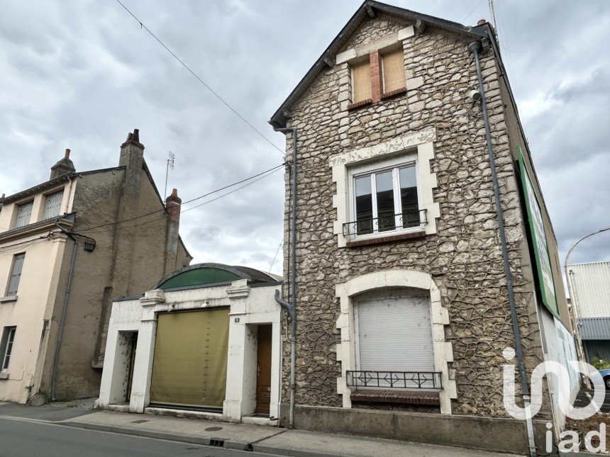 Town house 8 rooms of 242 m² in Argenton-sur-Creuse (36200)