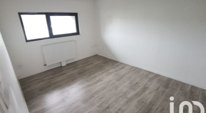 Appartement 3 pièces de 60 m² à Bruay-la-Buissière (62700)