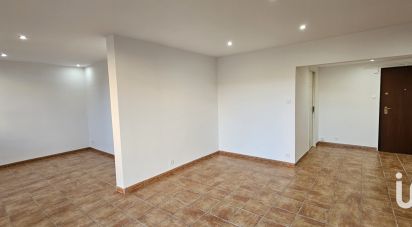 Appartement 3 pièces de 75 m² à Salon-de-Provence (13300)