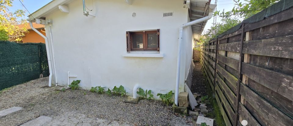 House 2 rooms of 45 m² in Cestas (33610)