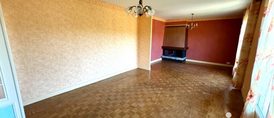 Maison 6 pièces de 102 m² à Cosne-Cours-sur-Loire (58200)