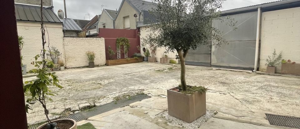 Maison 3 pièces de 110 m² à Saint-Quentin (02100)