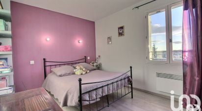 Maison 8 pièces de 206 m² à Aurel (84390)