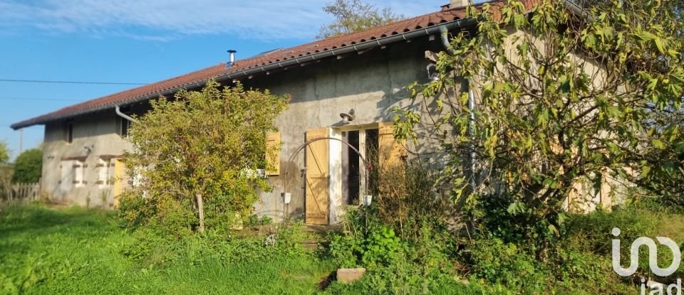 Farm 9 rooms of 270 m² in Saint-Martin-le-Châtel (01310)