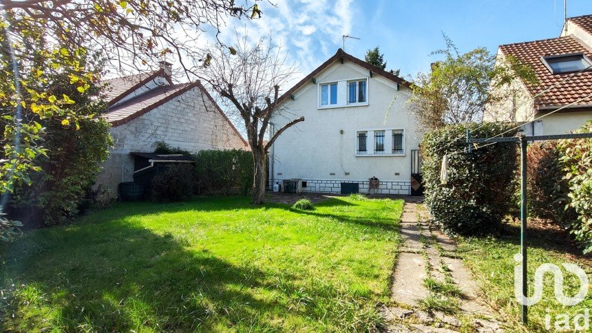 House 3 rooms of 80 m² in Ozoir-la-Ferrière (77330)