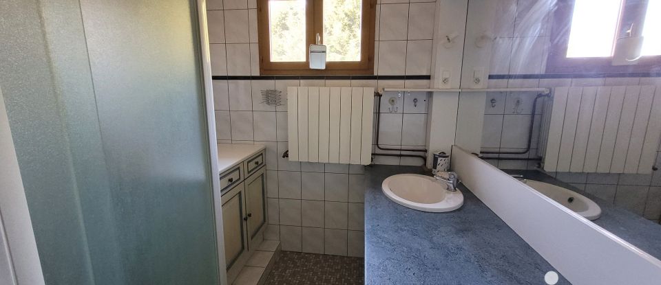 Maison 5 pièces de 187 m² à Fraisses (42490)