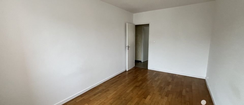 Apartment 3 rooms of 69 m² in Loriol-sur-Drôme (26270)