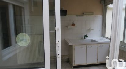 Maison de village 6 pièces de 97 m² à Montmorillon (86500)