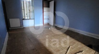 Apartment 5 rooms of 91 m² in Saint-Éloy-les-Mines (63700)