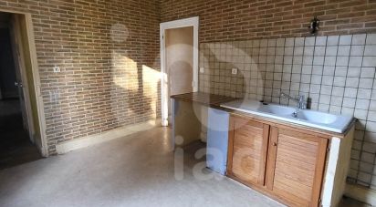 Apartment 5 rooms of 91 m² in Saint-Éloy-les-Mines (63700)