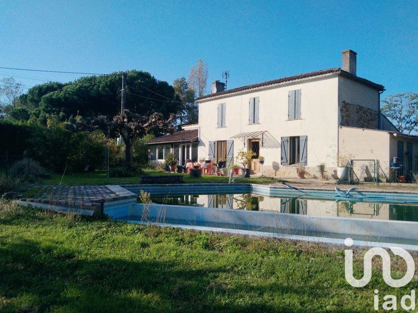 Country house 5 rooms of 158 m² in Casseuil (33190)