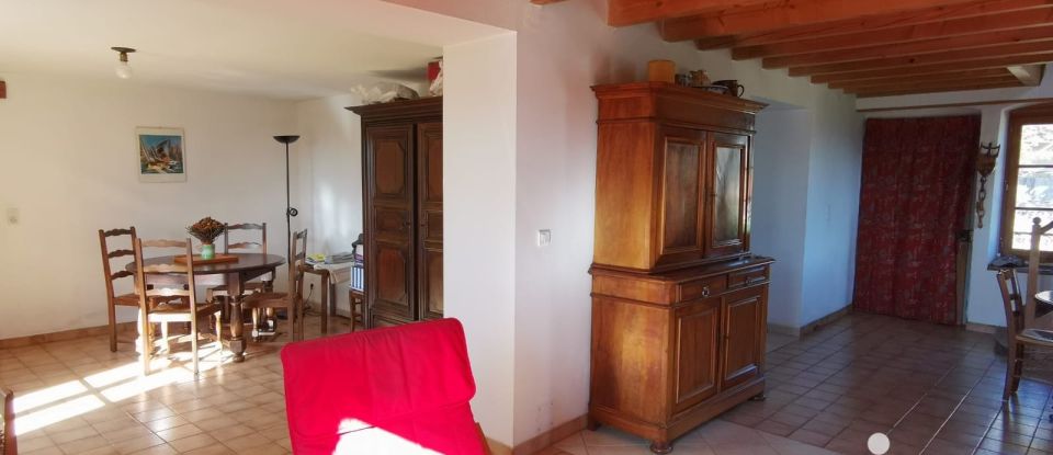 Maison de campagne 7 pièces de 180 m² à - (01260)