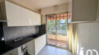 Appartement 1 pièce de 35 m² à Toulon (83000)