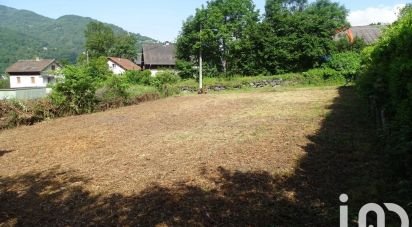 Terrain de 380 m² à - (73220)