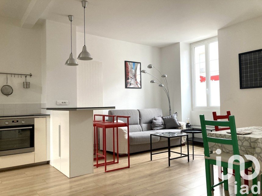 Apartment 3 rooms of 49 m² in Nantes (44000)