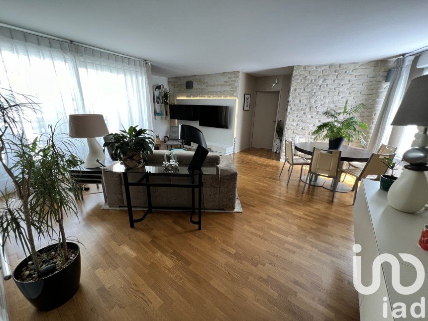 Appartement 3 pièces de 83 m² à Suresnes (92150)