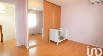 Traditional house 5 rooms of 91 m² in La Courneuve (93120)