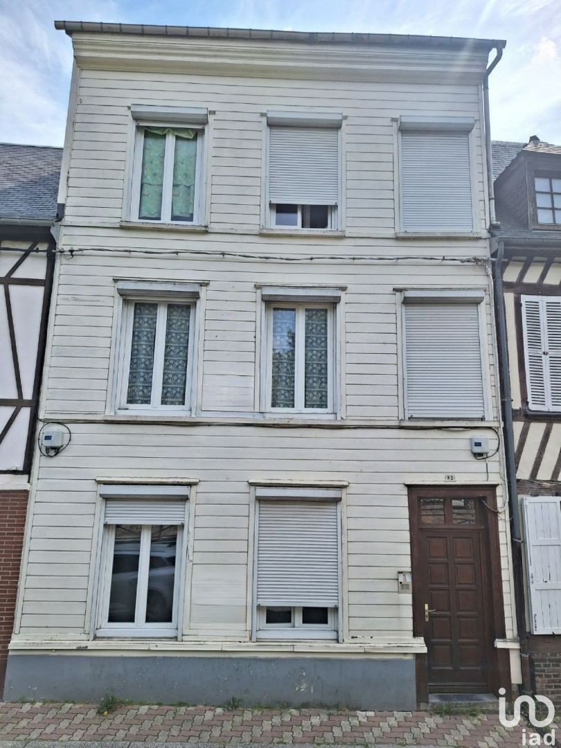 Immeuble de 242 m² à Aumale (76390)