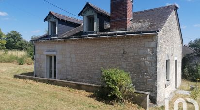 House 4 rooms of 82 m² in Ligré (37500)