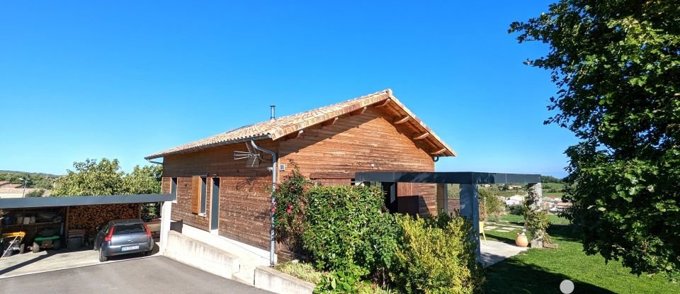 Maison traditionnelle 4 pièces de 164 m² à Saint-Jean-de-Muzols (07300)