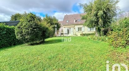 House 6 rooms of 114 m² in La Queue-en-Brie (94510)