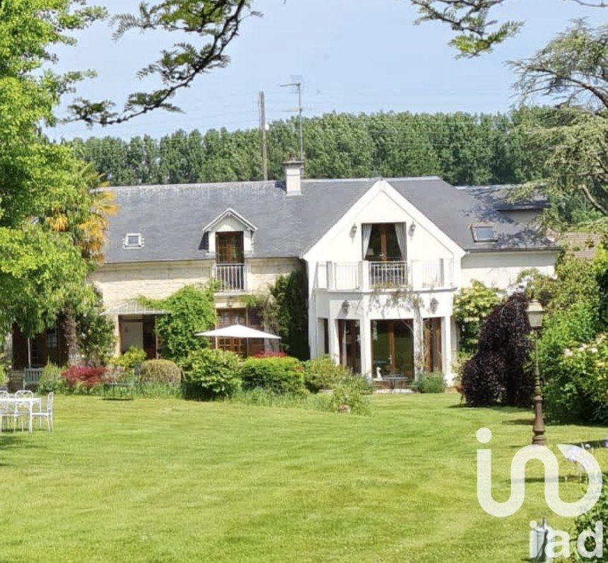 Mansion 8 rooms of 276 m² in Senlis (60300)