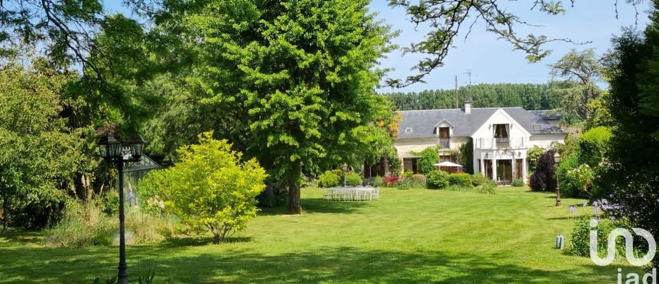 Mansion 8 rooms of 276 m² in Senlis (60300)