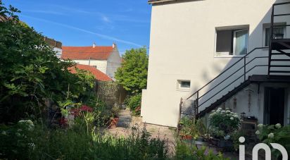 Traditional house 7 rooms of 200 m² in Vaudherland (95500)