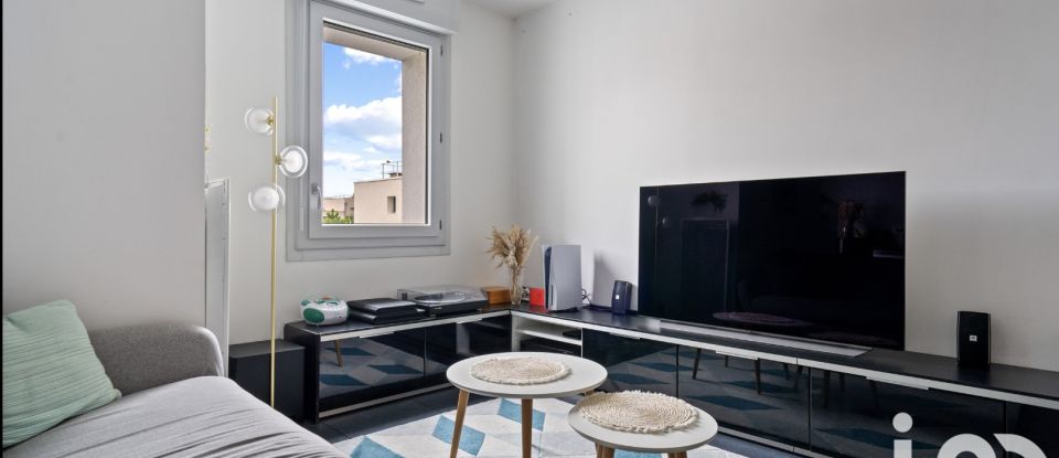 Appartement 3 pièces de 80 m² à Lyon (69007)