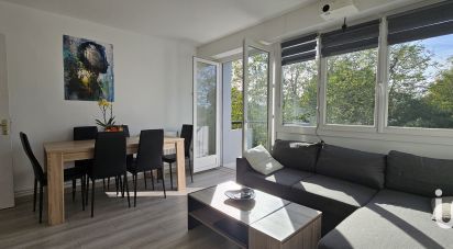 Apartment 4 rooms of 67 m² in Billère (64140)