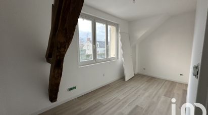 Town house 4 rooms of 67 m² in Bourges (18000)