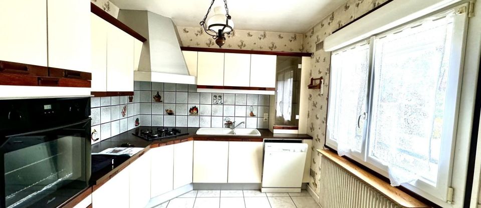 House 3 rooms of 80 m² in Tours-sur-Marne (51150)