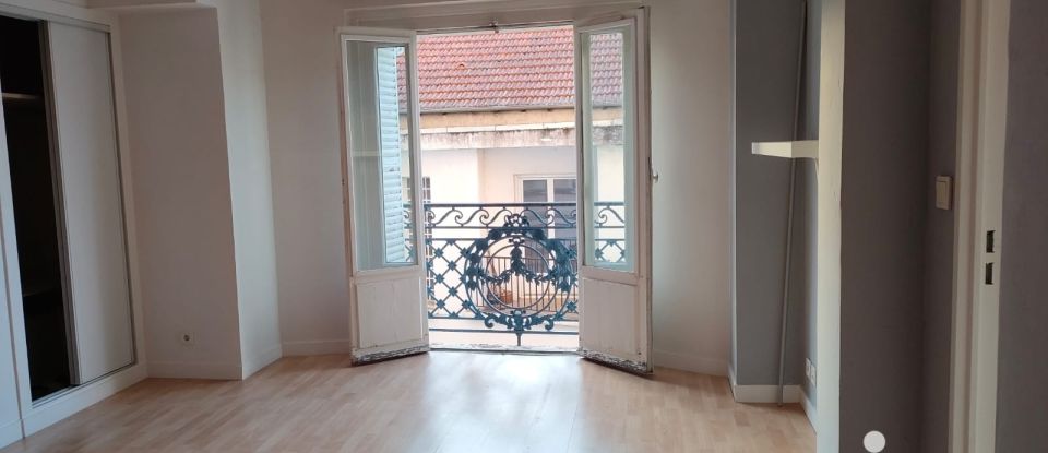 Apartment 2 rooms of 48 m² in Vichy (03200)