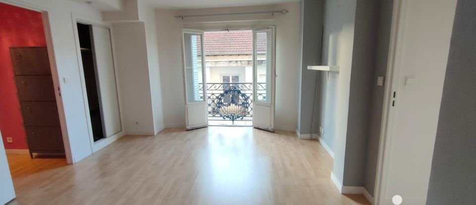 Apartment 2 rooms of 48 m² in Vichy (03200)