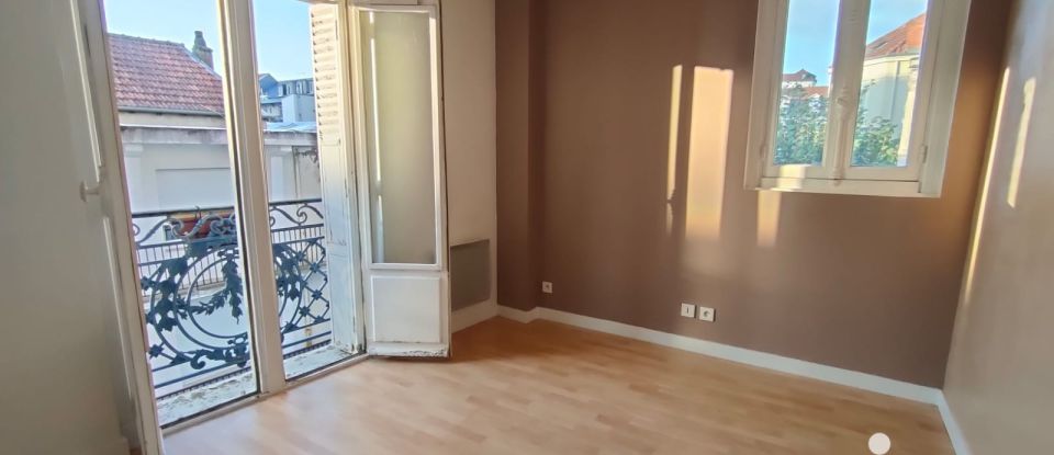 Apartment 2 rooms of 48 m² in Vichy (03200)