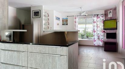 Maison 4 pièces de 105 m² à Biganos (33380)