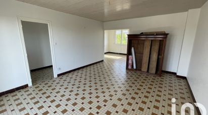 Maison traditionnelle 5 pièces de 90 m² à Saint-Mars-la-Réorthe (85590)