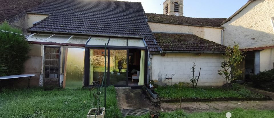 Village house 3 rooms of 65 m² in Montillot (89660)