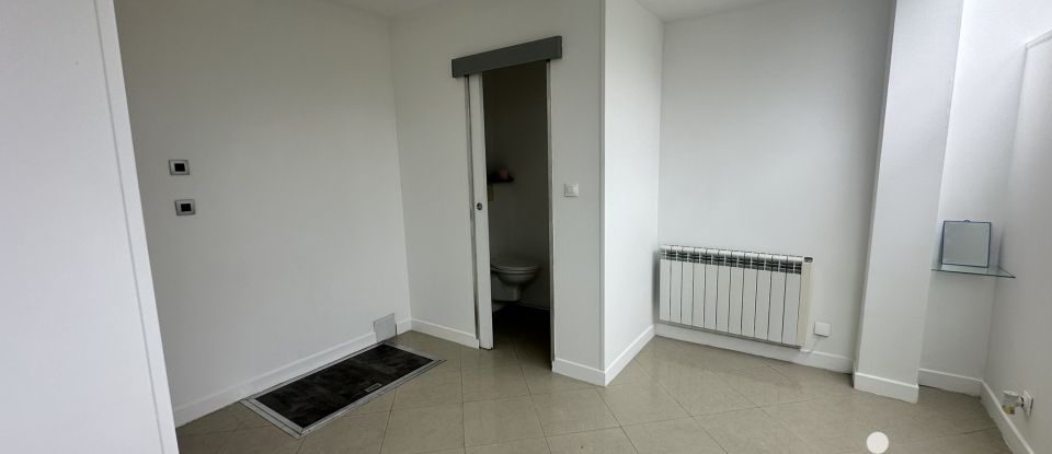 Apartment 2 rooms of 29 m² in Saint-Maur-des-Fossés (94100)