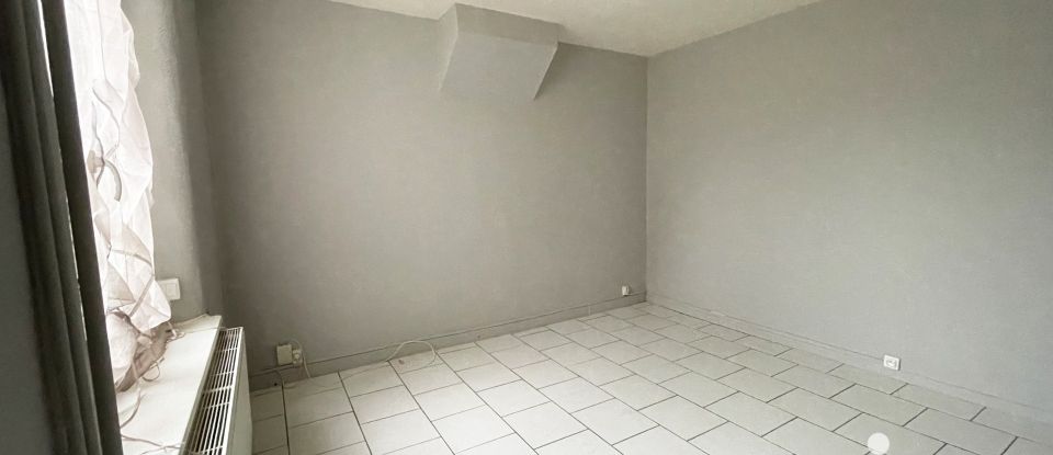 Maison 2 pièces de 42 m² à Seclin (59113)