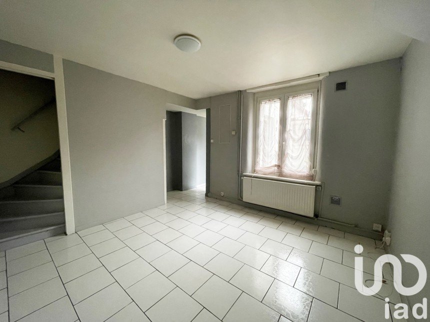 Maison 2 pièces de 42 m² à Seclin (59113)