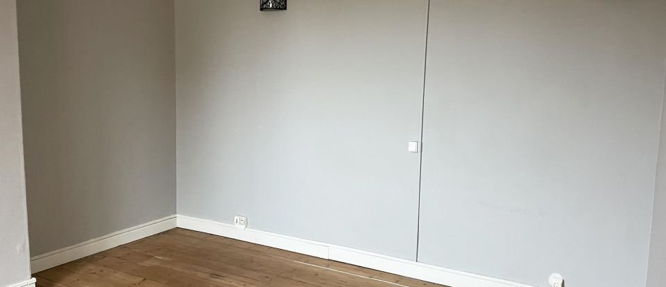 Maison 2 pièces de 42 m² à Seclin (59113)